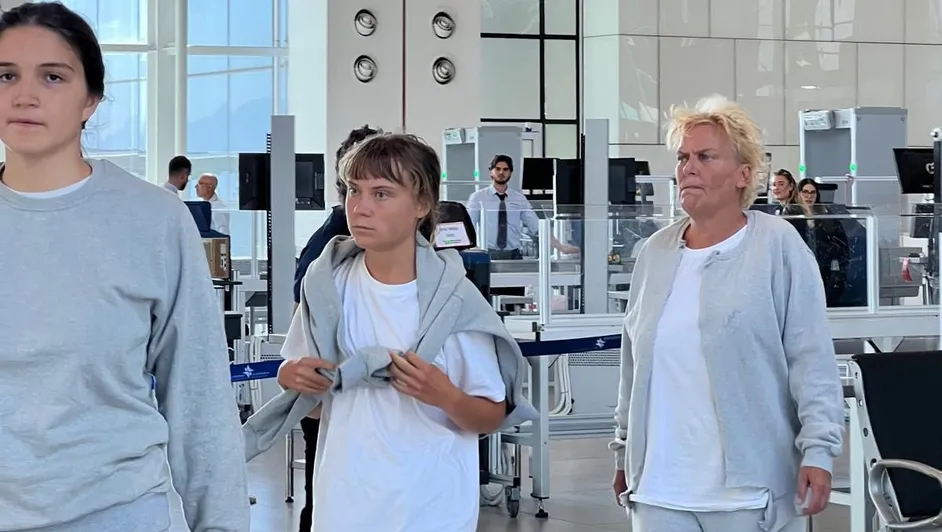 171 activistas de la Flotilla Global Samud fueron deportados a Grecia y Eslovaquia