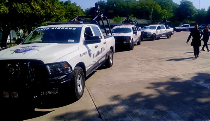  5 delincuentes abatidos y 5 detenidos, tras enfrentamientos en la periferia de Apatzingán