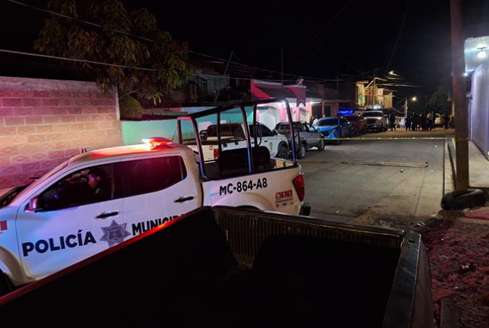A balazos matan a joven en Caltzontzin; el martes su vivienda fue rafagueada