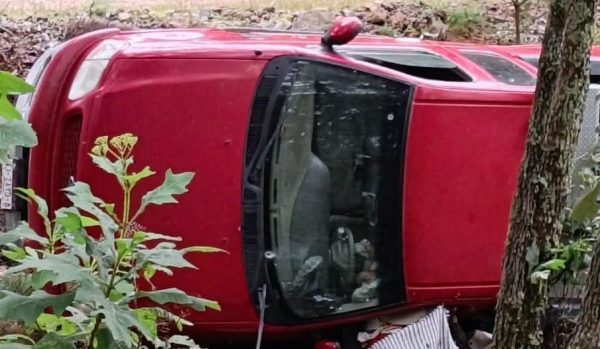 A cri bi llan a dos hombres sobre la San Miguel del Monte-Tumbisca