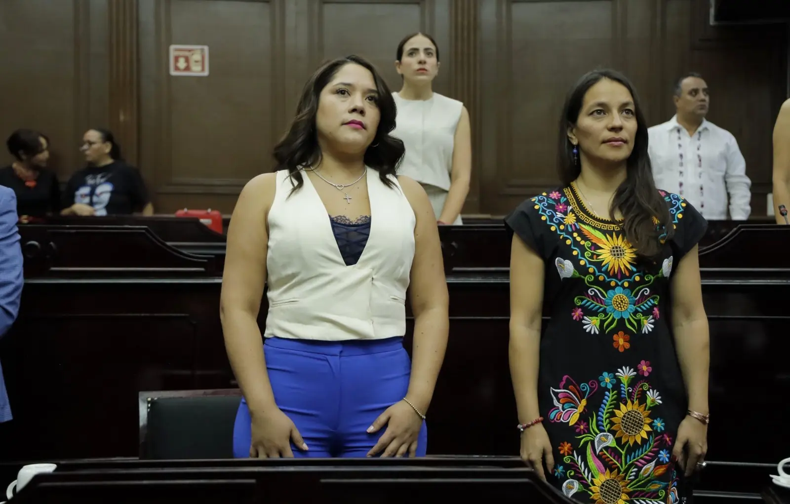 A fortalecer la educación en Michoacán y apoyar a los maestros en su noble labor convoca Xóchitl Ruiz