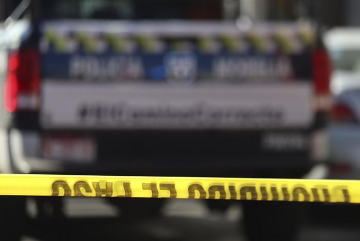 Abandonan al menos tres cuerpos desmembrados en una carretera del estado de Veracruz