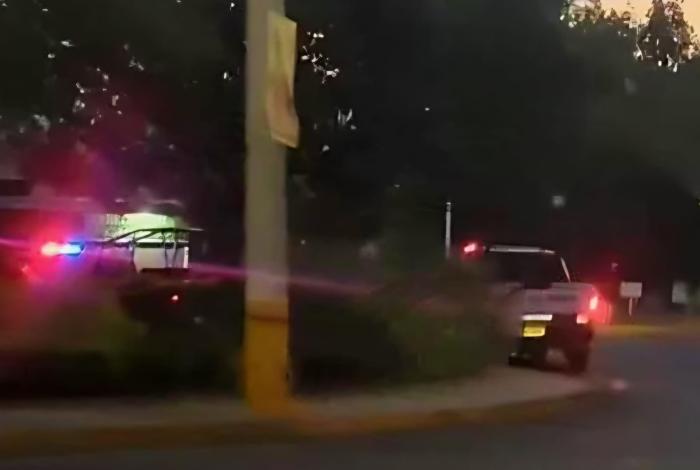 Abandonan cadáver decapitado de una mujer en la glorieta a Chandio