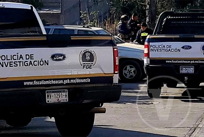 Abandonan cadáver encobijado en la colonia Leandro Valle de Morelia