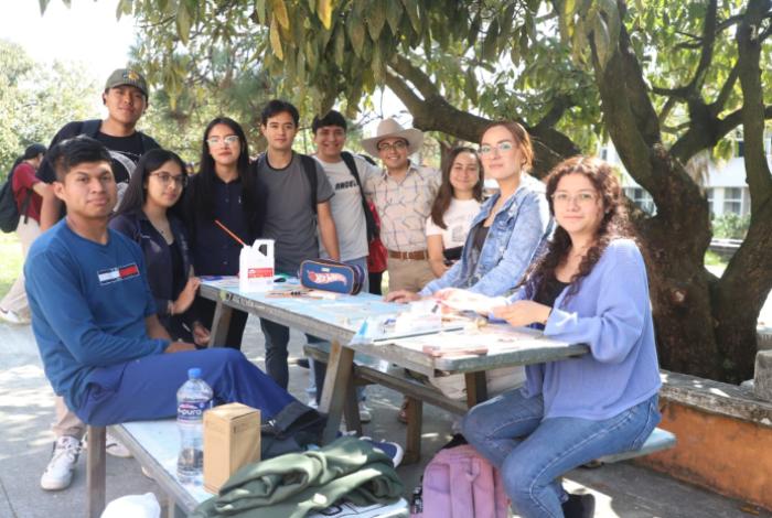 Abre SEE convocatorias de becas para escuelas incorporadas para el ciclo 2026-2027
