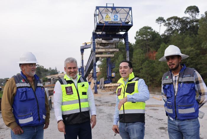 Abren la circulación a cuatro carriles del tramo Pátzcuaro-Uruapan