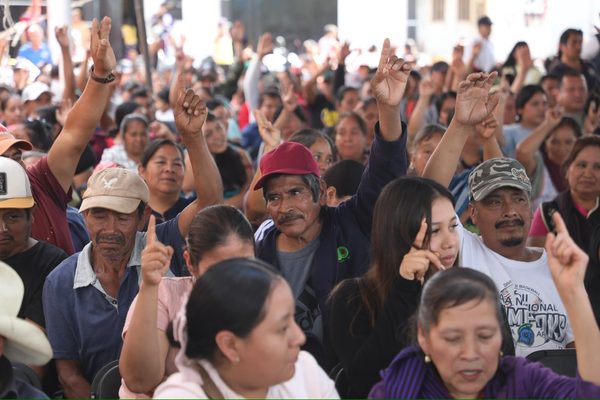 Acachuén vota a favor del autogobierno