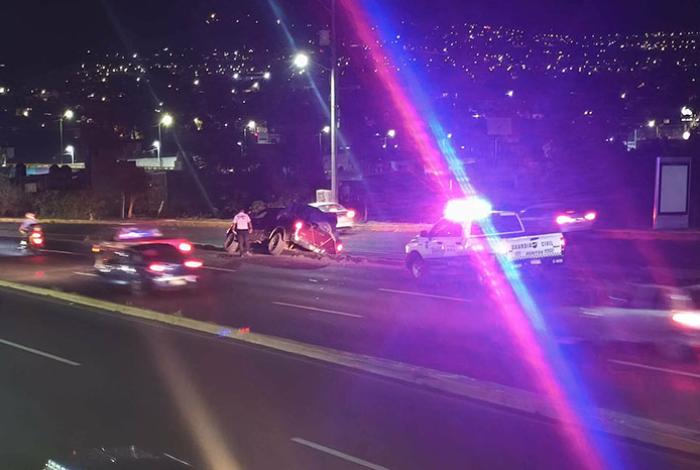 Accidente en el Libramiento Norte de Morelia deja sólo daños materiales