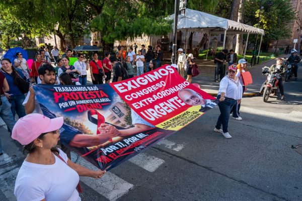 Acepta derrota Sindicato del IMSS; alista revisión de nueva propuesta salarial