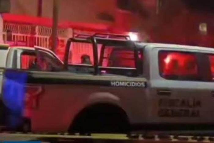 Acribillan a hombre dentro de una camioneta en Jacona