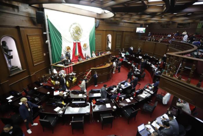 Adiós a los plásticos y al envenenamiento de animales: Así cerró el Congreso de Michoacán su segundo año de labores