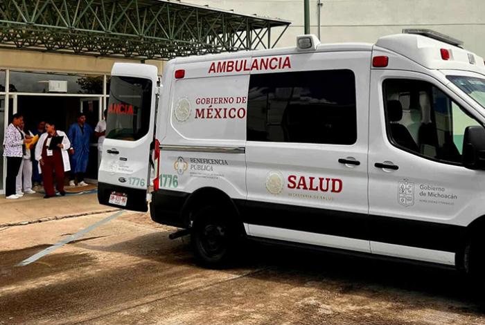 Adolescente queda herido al manipular una pistola en Parácuaro