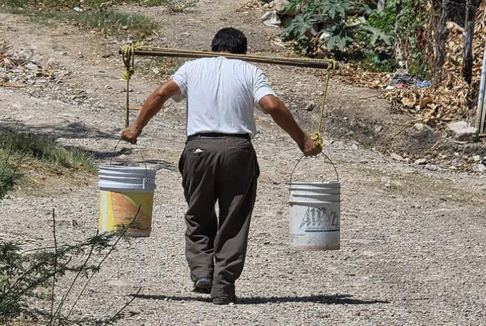 Advierten expertos déficit de inversión ante crisis del agua en México