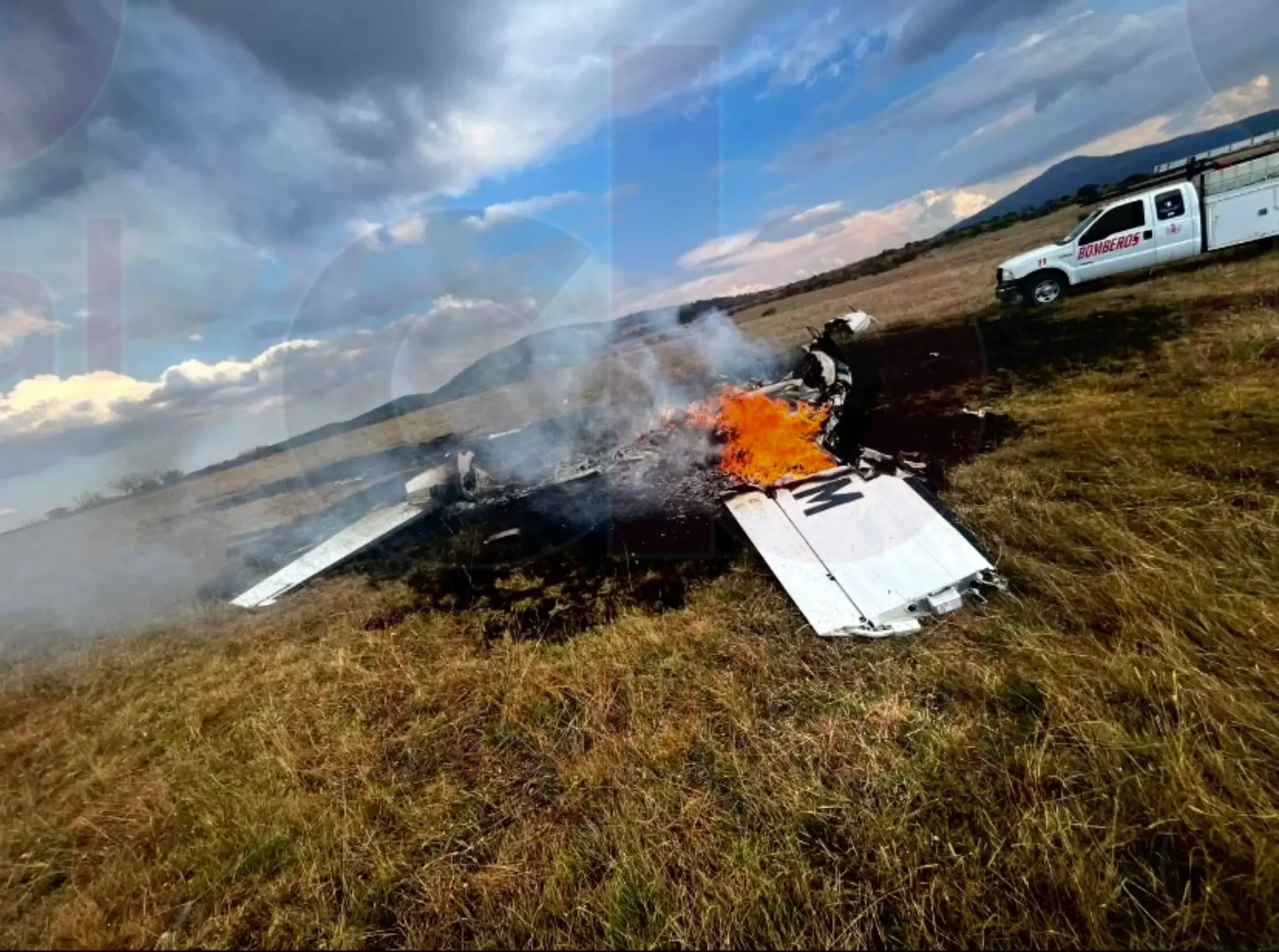 “Aeronave cae en Purépero: cinco sobrevivientes escapan de las llamas”
