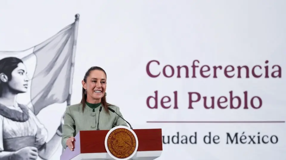 Afirma Sheinbaum, que Semar rescató a sobreviviente del ataque de EU a narcolancha en el Pacífico