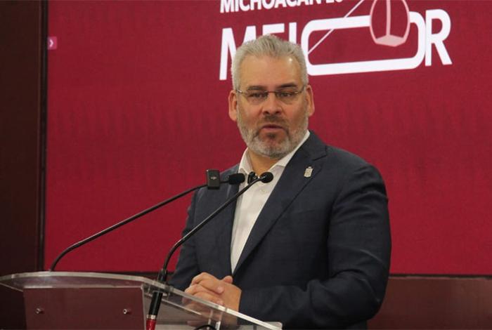 Ahora que hay nuevo arzobispo, Bedolla retomará el tema de las camionetas que dio Silvano a la Arquidiócesis