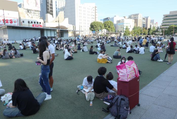 Al menos un muerto y decenas atrapados en Japón tras terremoto de magnitud 7.1
