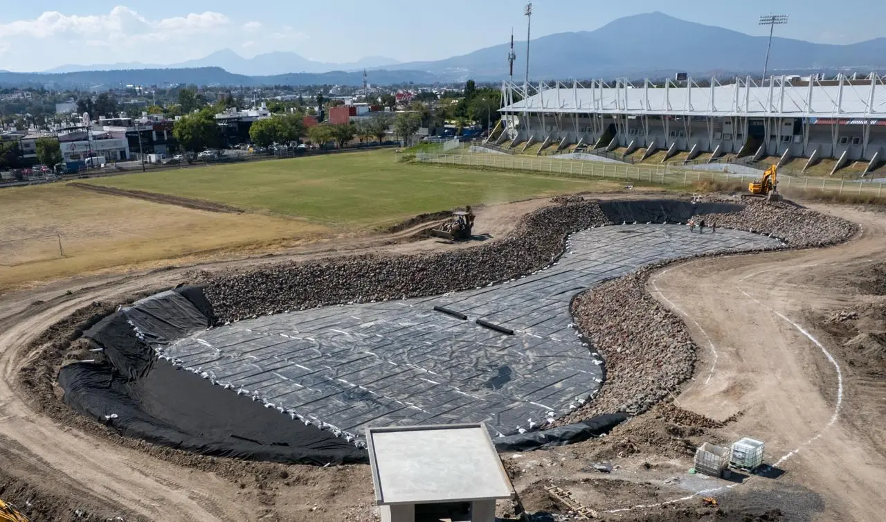 Alberca Olímpica y lago artificial, obras de gran calado durante la administración de Yarabí Ávila