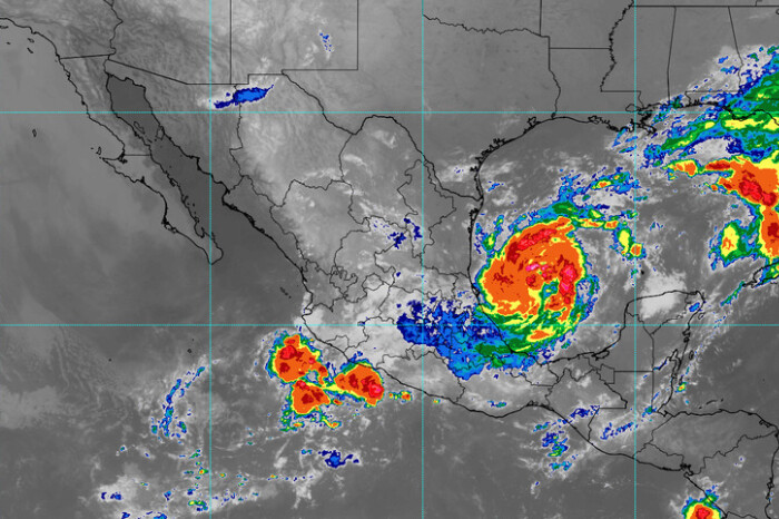 Alertan sobre posible ciclón tropical en las costas de Colima, Guerrero y Michoacán