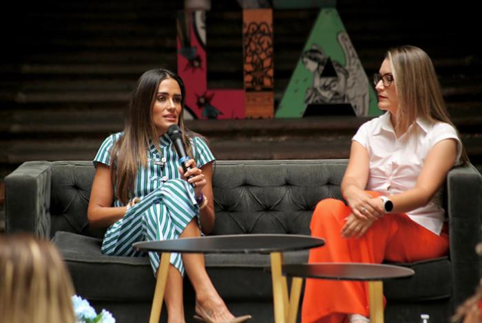 Alessandra Rojo de la Vega conecta con mujeres de Morelia