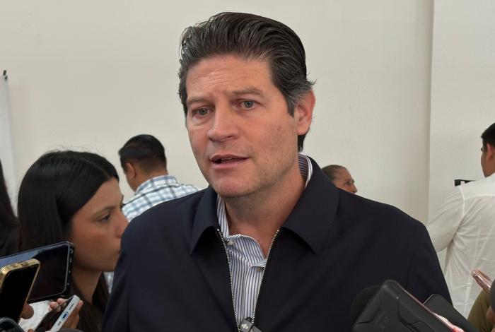 Alfonso Martínez condena y pide esclarecer as3sinato de Arturo Herrera