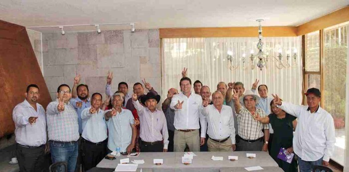  Alfonso Martínez, el único que puede mantener el desarrollo de Morelia: Asociaciones del sector rural