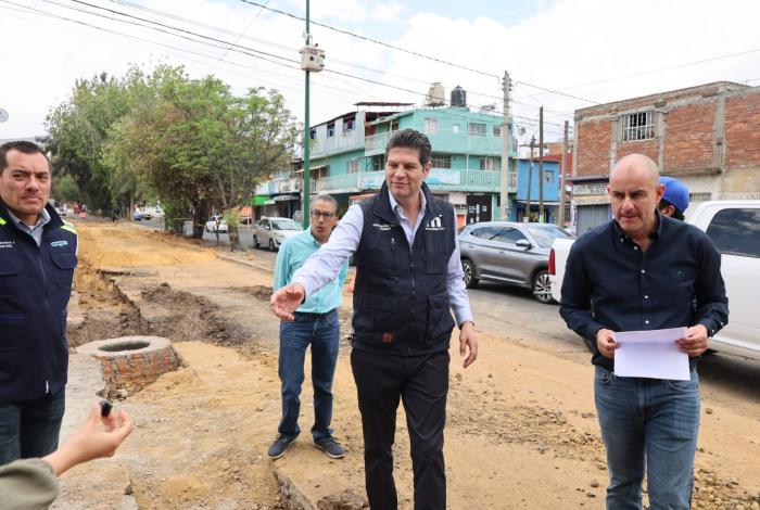  Alfonso Martínez renueva red sanitaria en la colonia Eduardo Ruiz