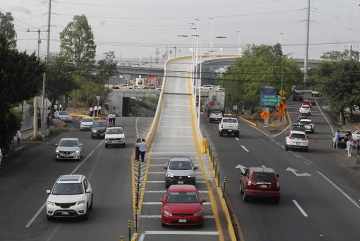 Alfredo Ramírez Bedolla inaugura el Distribuidor Vial Monarca en la salida a Pátzcuaro