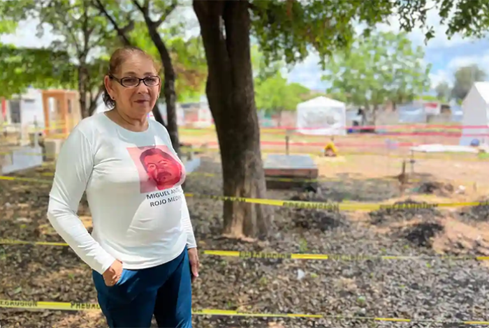 Amnistía Internacional condena ataque contra buscadora de desaparecidos y su hija en Culiacán