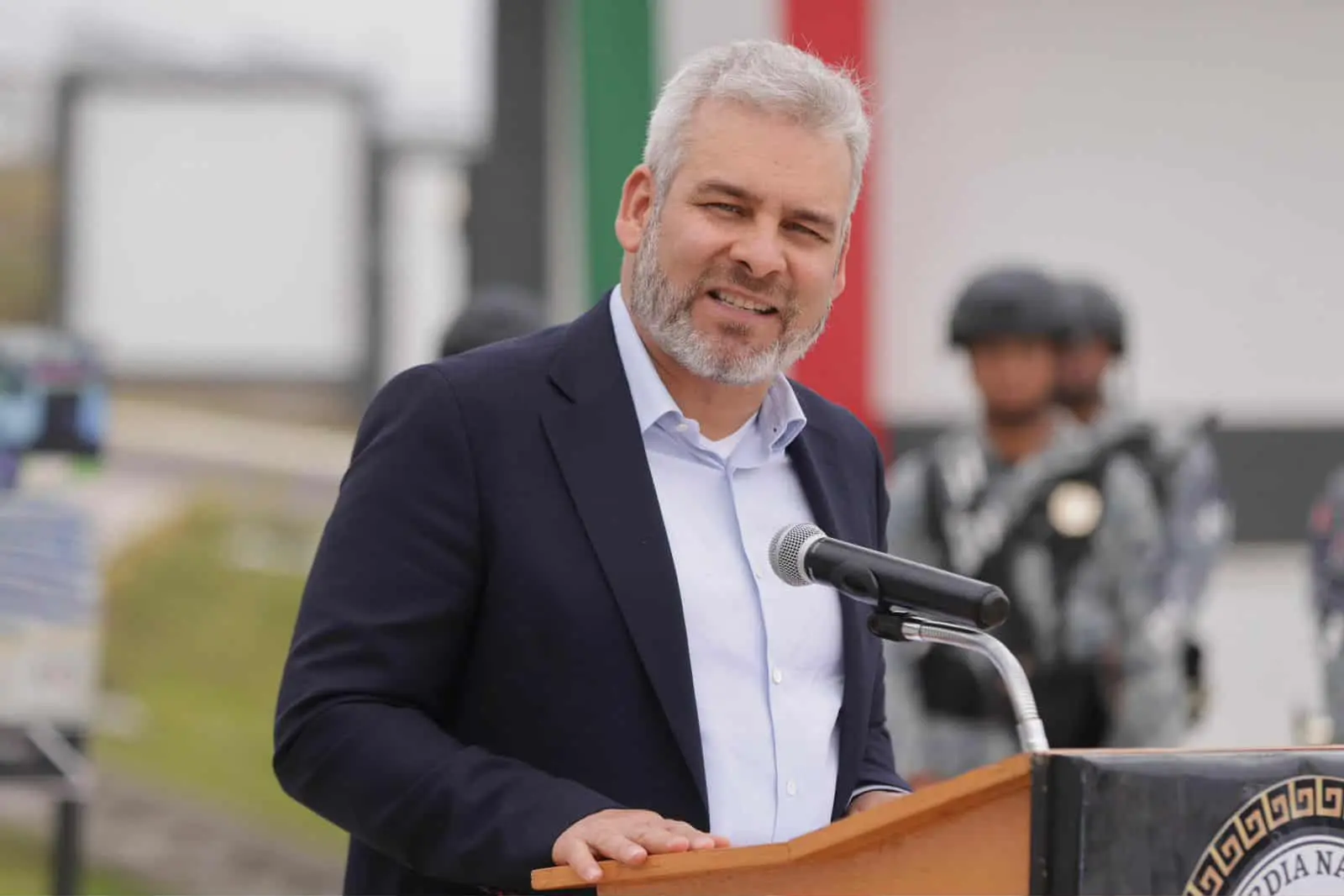 Amonestan al presidente municipal de Coahuayana tras suspensión de clases