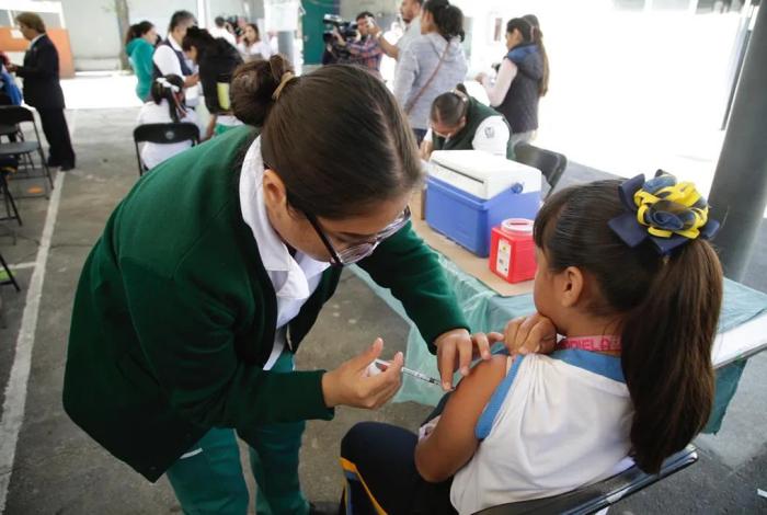 Anuncia SSA campaña de vacunación de VPH para 2.5 millones de niños y niñas