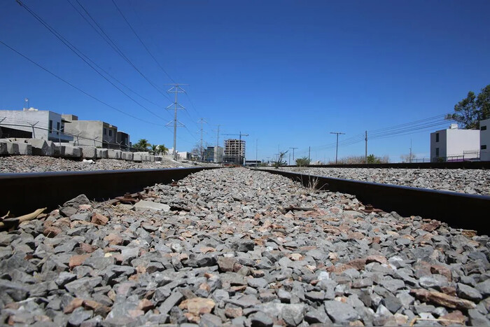  Anuncian inicio de la construcción del tren México-Querétaro