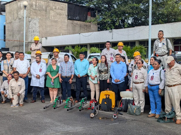  Anuncian operativo de fumigación en Lázaro Cárdenas contra el dengue