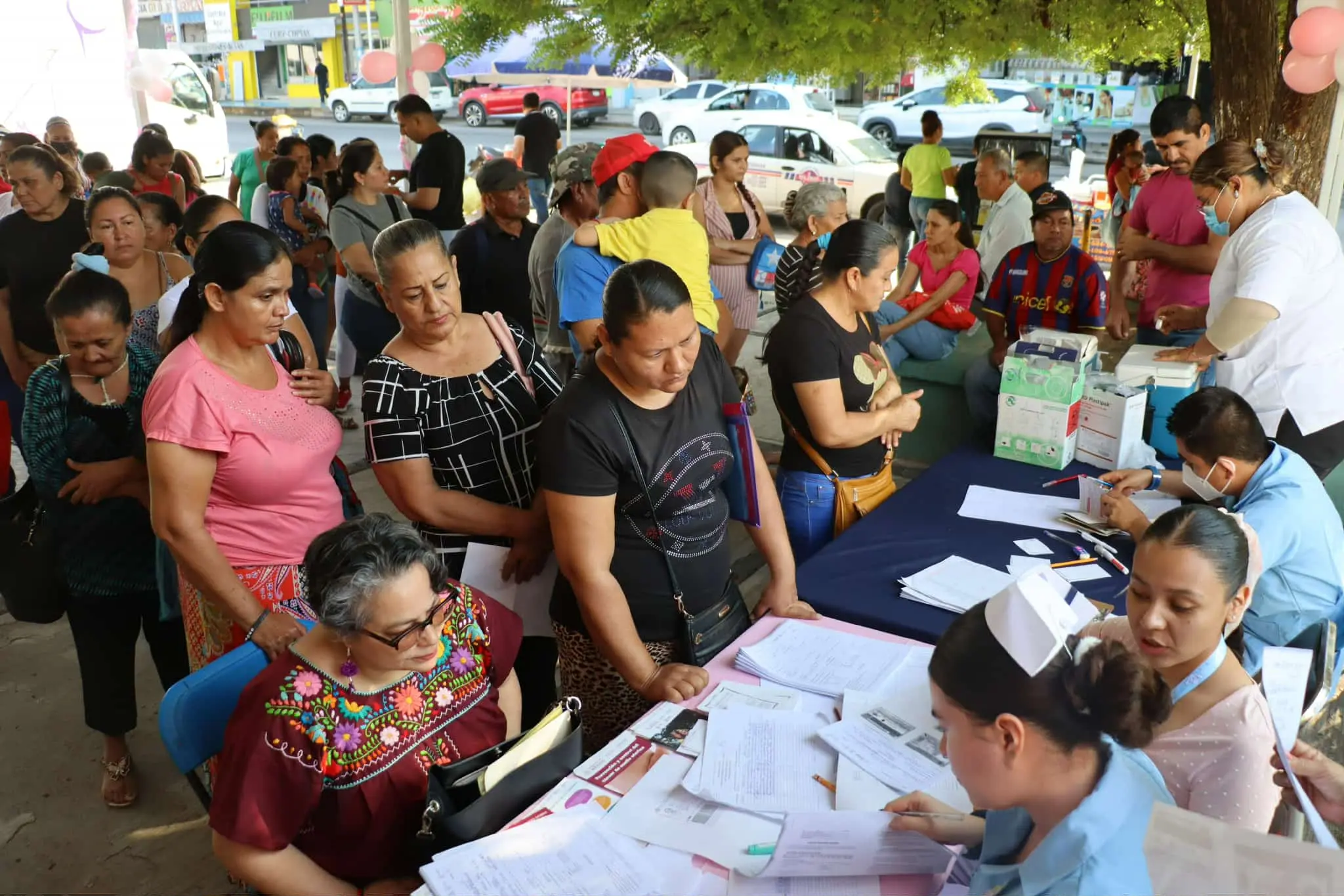 ¡Apatzingán arranca una semana clave para cuidar la vida de nuestras mujeres!