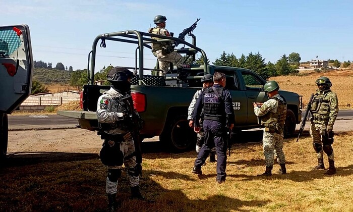 Apatzingán: Reportan tiroteo entre militares y delincuentes en El Alcalde