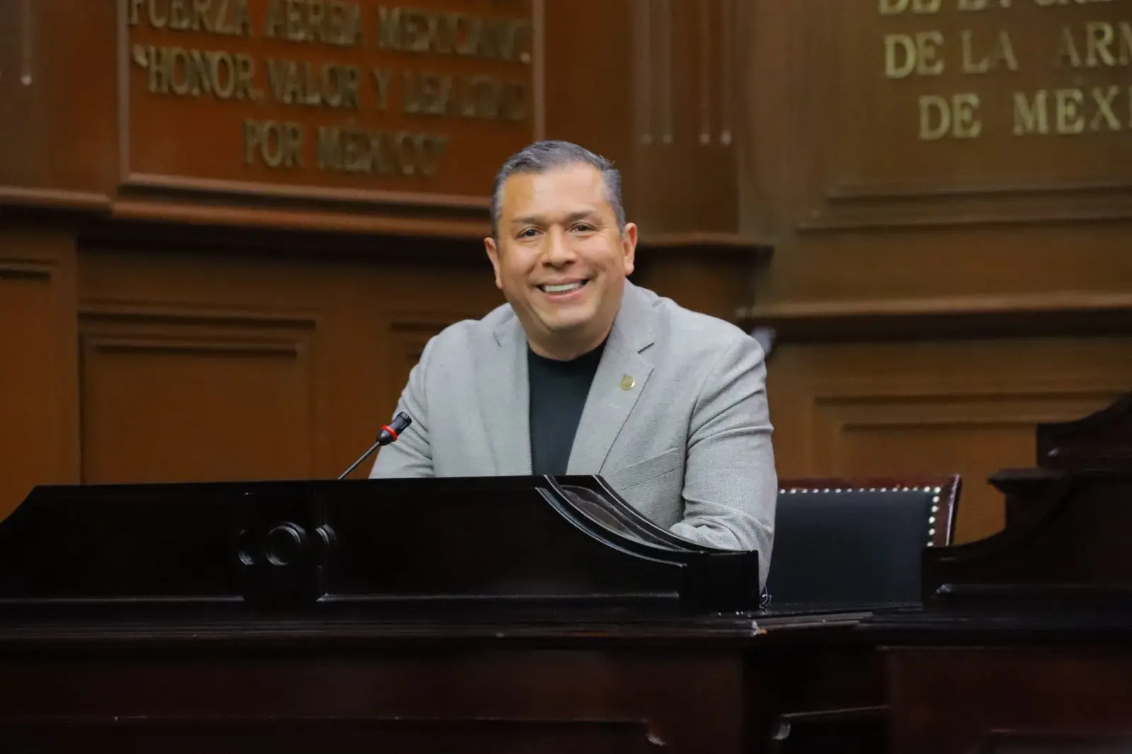  Aprobada iniciativa de Juan Carlos Barragán para proteger a niñas, niños y adolescentes en servicios de hospedaje