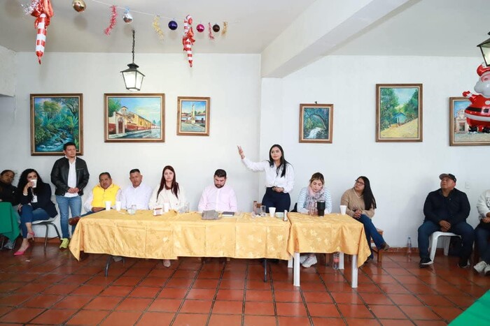 Araceli Saucedo refrenda su compromiso de luchar por el desarrollo del Distrito de Pátzcuaro