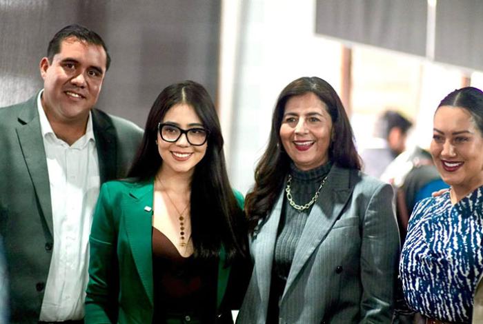 Ario tendrá una Universidad Rosario Castellanos este 2026; invitan a jóvenes a inscribirse