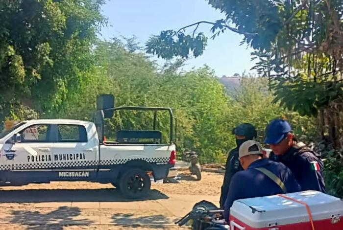 Armando, joven jornalero, pierde la v1da al pisar una mina terrestre en Apatzingán