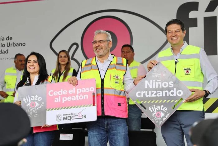 Arranca Bedolla campaña vial “Fíjate pues”, para prevenir accidentes