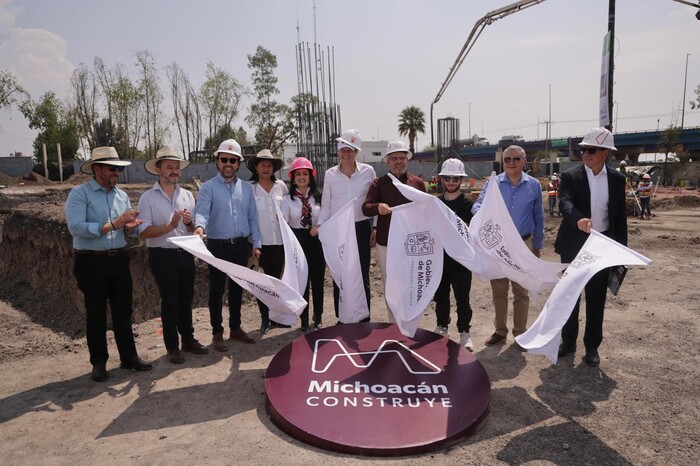 Arranca Bedolla construcción del teleférico de Morelia