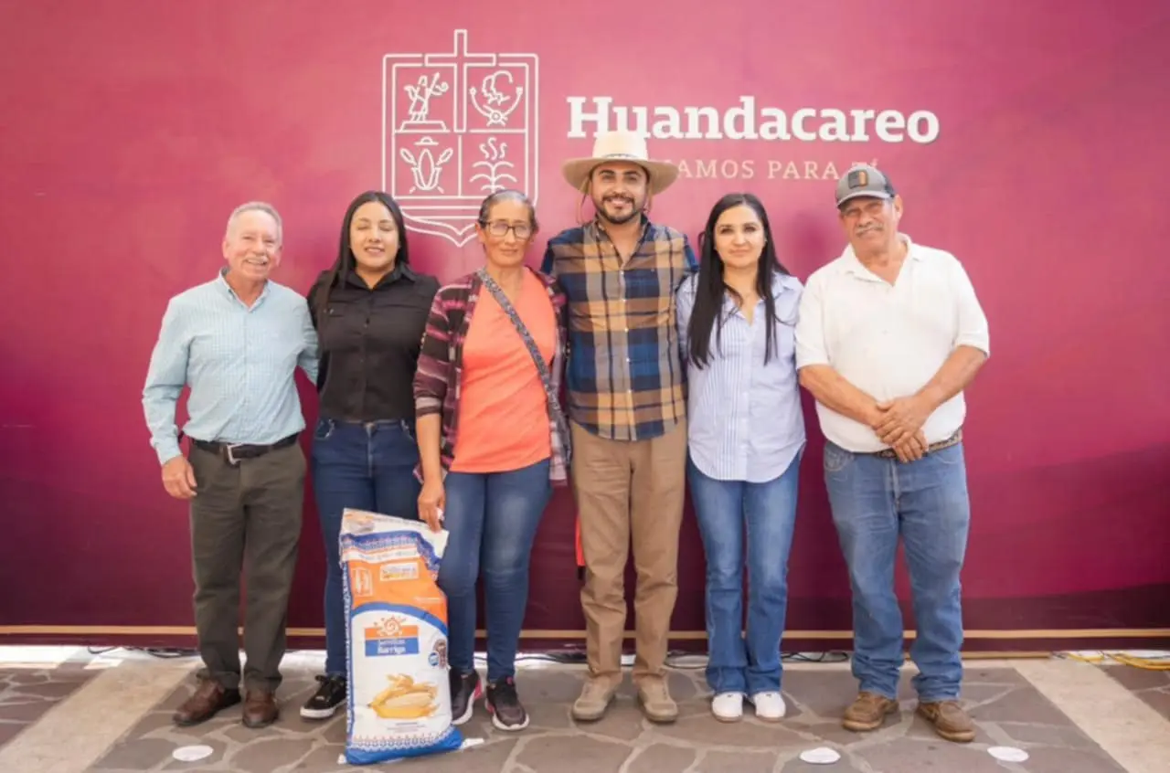 Arranca el programa “Siembra Productiva” en Huandacareo: Apoyo directo al campo huandacarense
