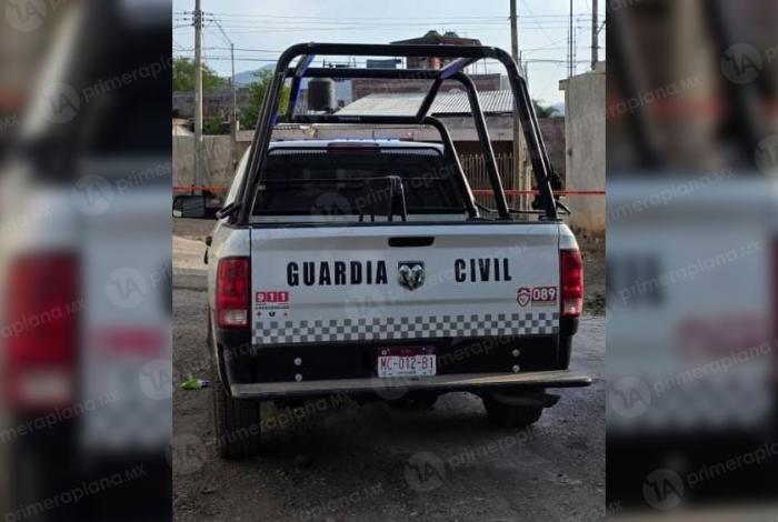 As3sin4n a un hombre dentro de su domicilio, en Aquila