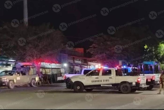 As3sinan a Abraham en la puerta de su casa, en Apatzingán