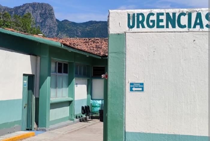 As3sinan a Francisco dentro de su casa en Huetamo