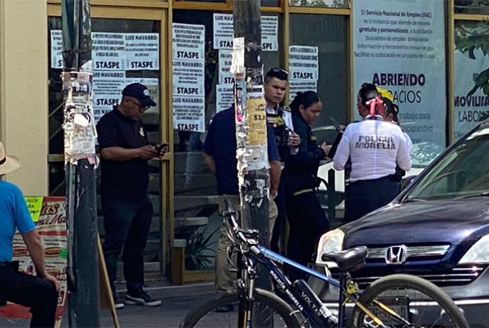 Asaltan y golpean a gerente de empresa refresquera en Morelia; le quitan 196 mil pesos