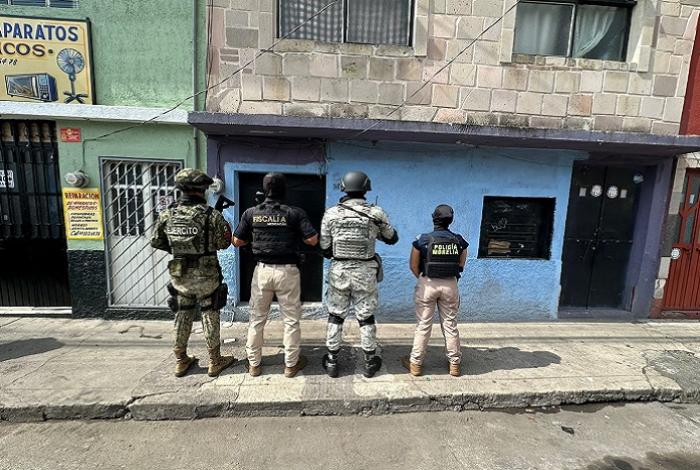 Asegura FGE 950 dosis en una casa de col. Ventura Puente de Morelia; detiene a dos