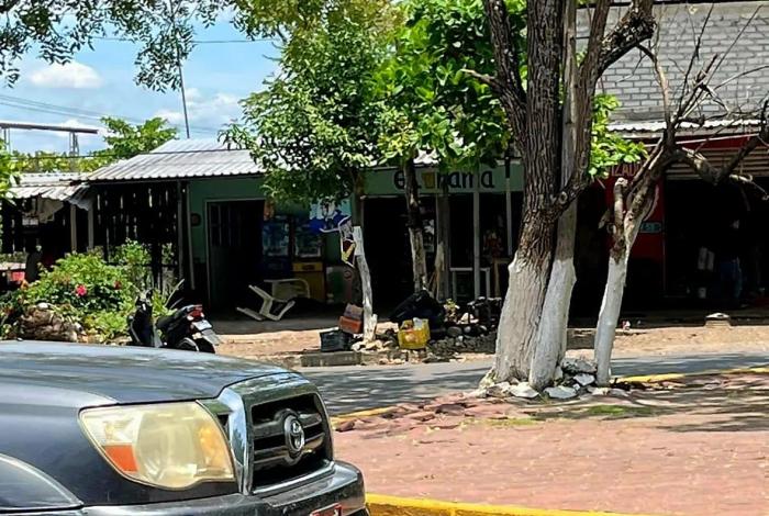 Asesinan a balazos a un hombre en Parácuaro; no ha sido identificado