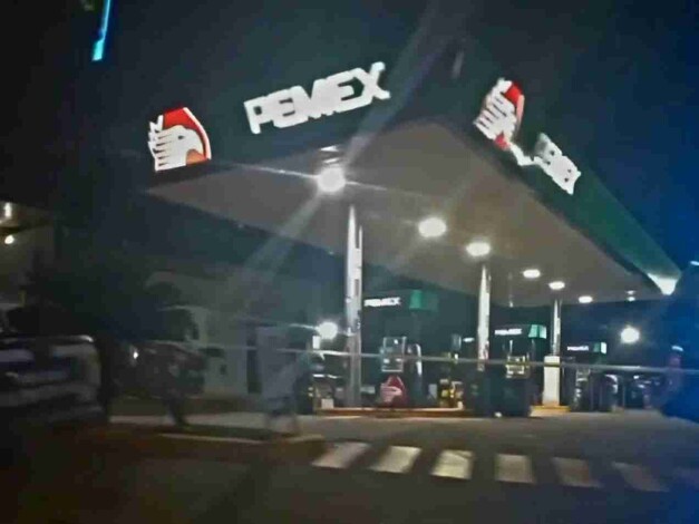  Asesinan a taxista en una gasolinera de Apatzingán