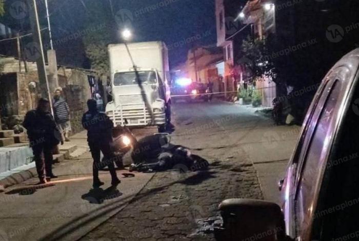 At4que arm4do deja dos padres mu3rtos y su hijo her1do, en Uruapan